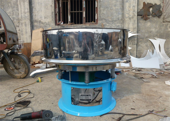 Tamiz vibrante rotatorio SS304 que vibra defendiendo la máquina para la leche de filtración